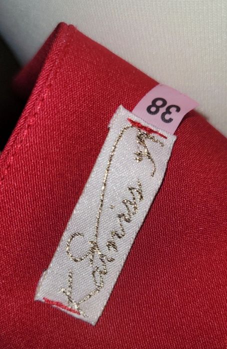 Długa sukienka wieczorowa