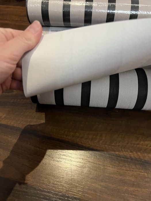 Кімнатні обої 5 рулонів сіро чорні