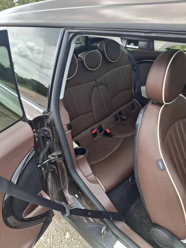 Mini Cooper cluman