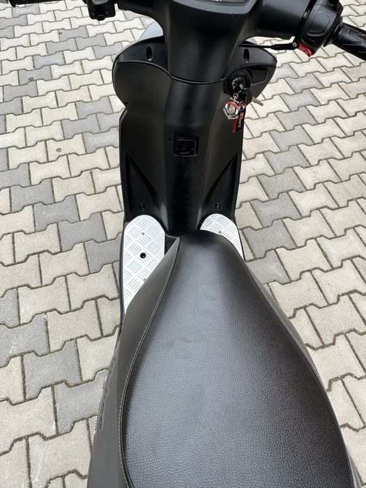 Sprzedam Skuter Peugeot kissbe Gt 50 4t 2022