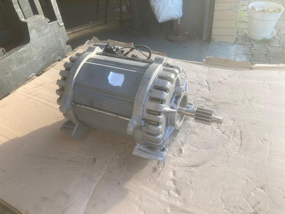 Motor hidráulico empilhador Toyota 7FBMF 25