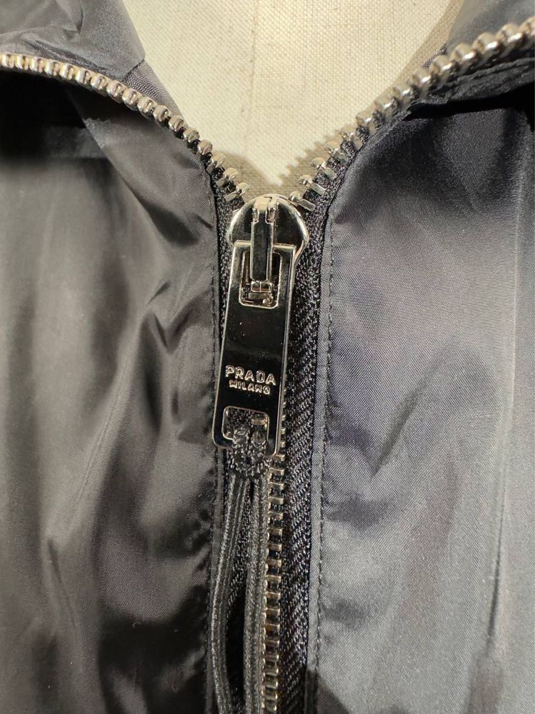Чоловічий плащовий костюм prada анорак та штани
