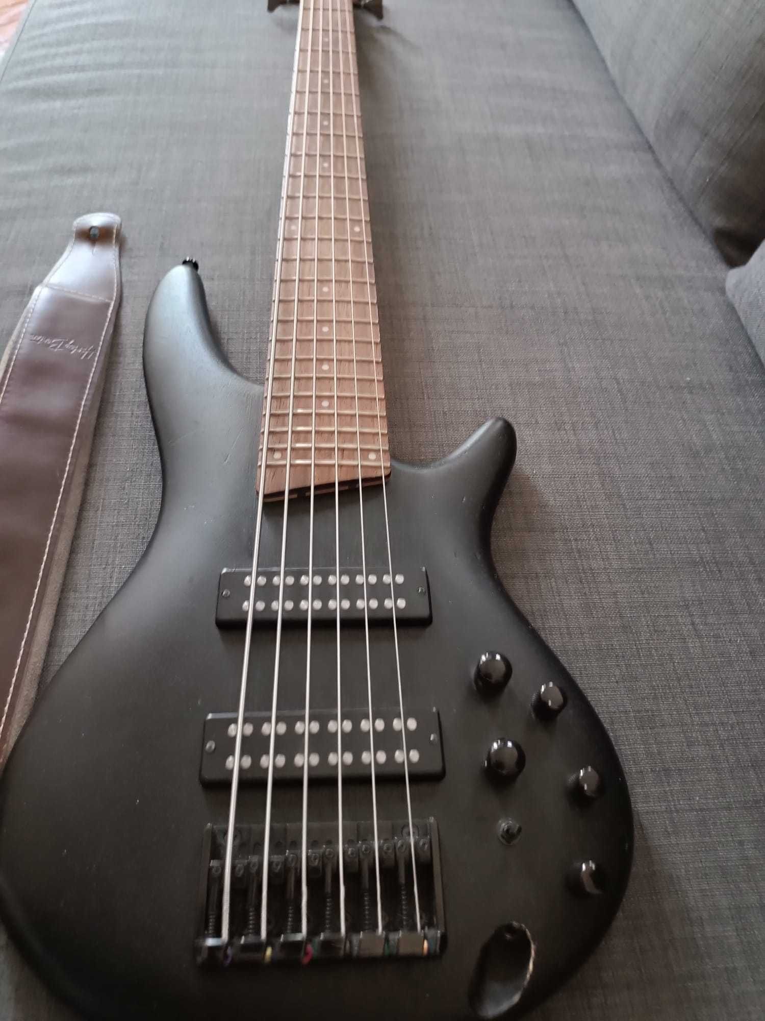 Baixo 6 Cordas SDGR Ibanez - SR306EB - Excelente som