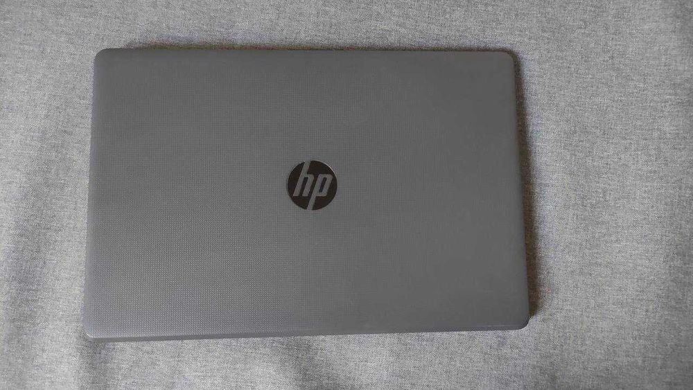 Ноутбук HP Intel Сore i5 7200u, ОЗУ 12Гб, SSD 256, экран 15,6