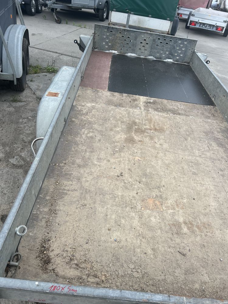 BRENDERUP 2500 kg przyczepa laweta 4mx1.80m