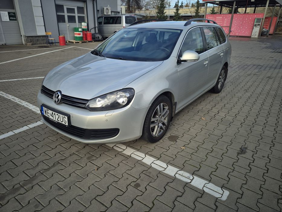 VW Golf 6 polski salon
