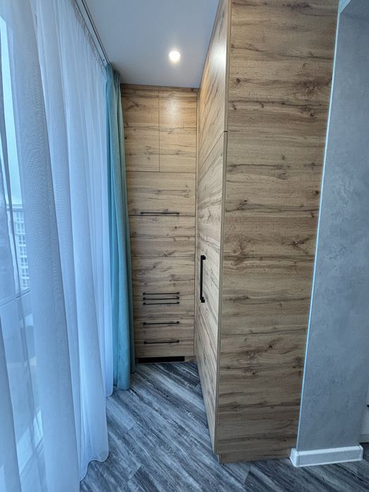 Євро3кімнатна квартира з якісними меблями, технікою