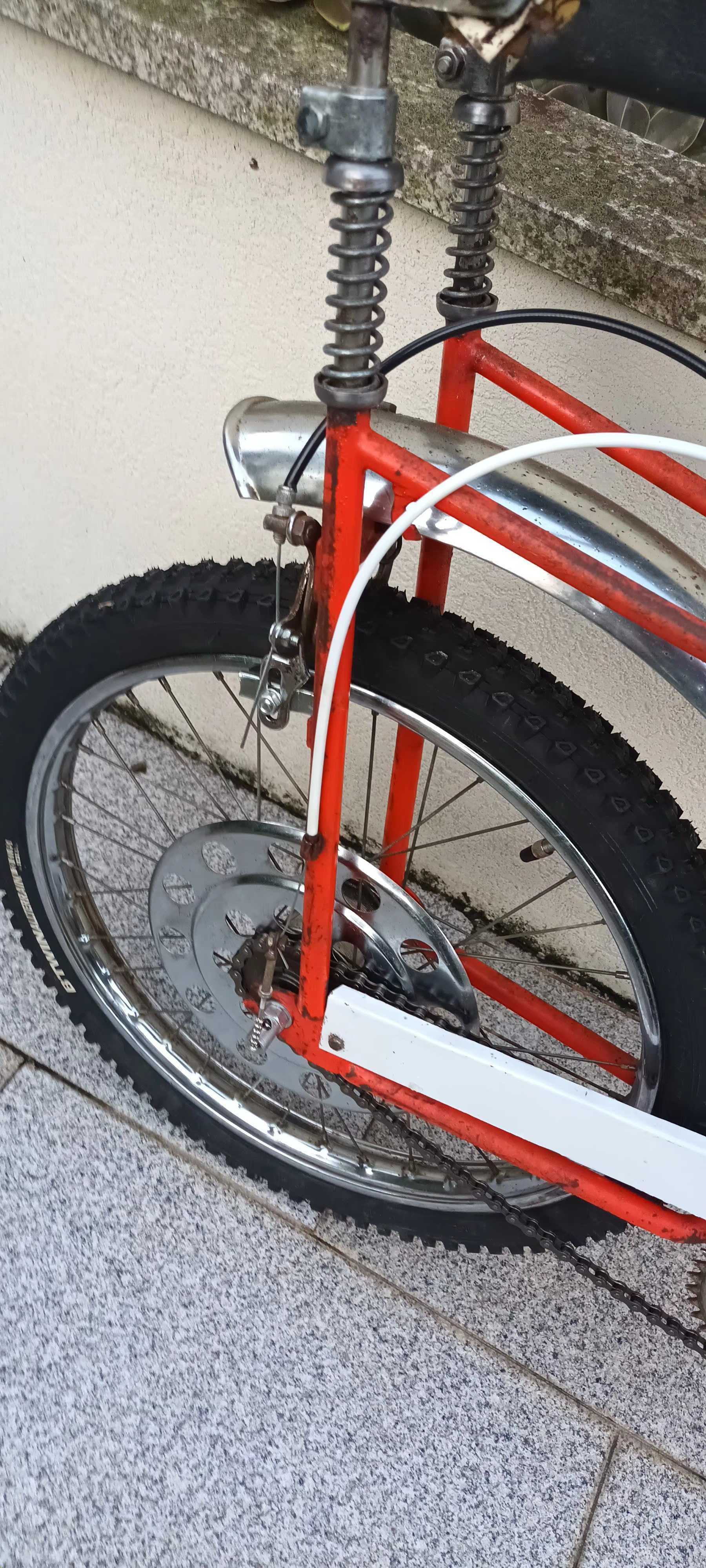 Bicicleta antiga chopper orbita crosse