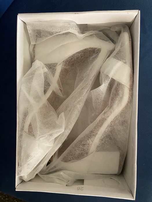 Białe buty rozmiar 38