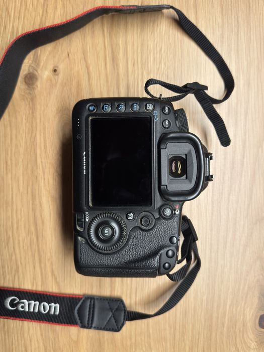 Canon 5D Mark III + Grip BG-E11 (possivel troca)