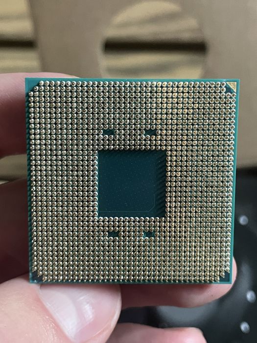 Процесор AMD Ryzen 5 1600 (6 ядер / 12 потоків)