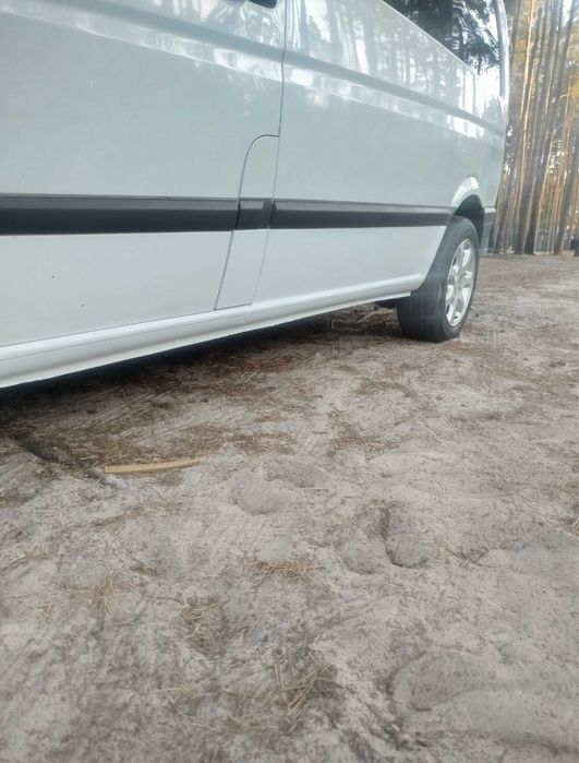 Mercedes-Benz Vito W639 пасажир 2006 рік 2.2 дизель