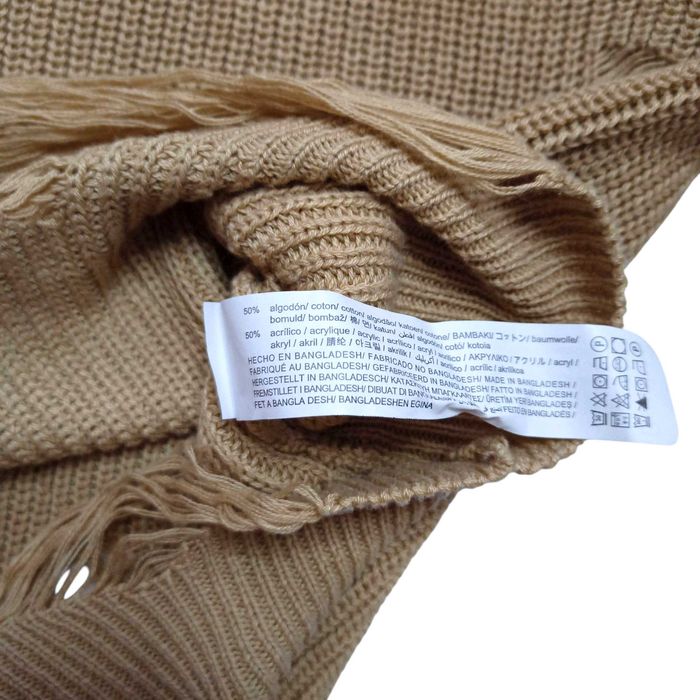 Светр Bershka унісекс оверсайз рваний фабрично distressed Ripped Faded