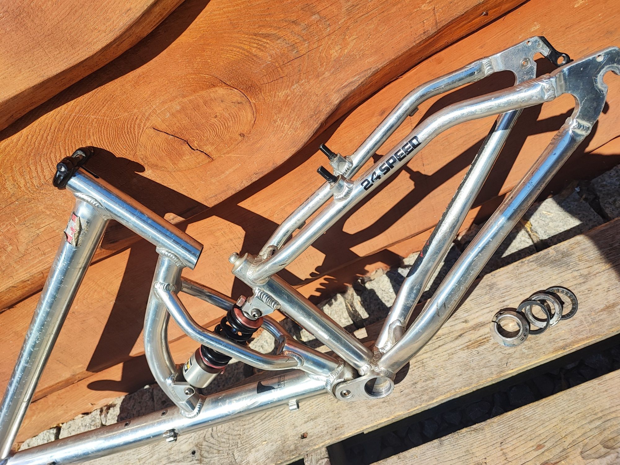 Rama rowerowa full Red Bull alu 26" RST WCW Retro MTB