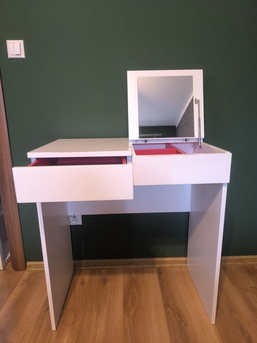 Toaletka Ikea Brimnes