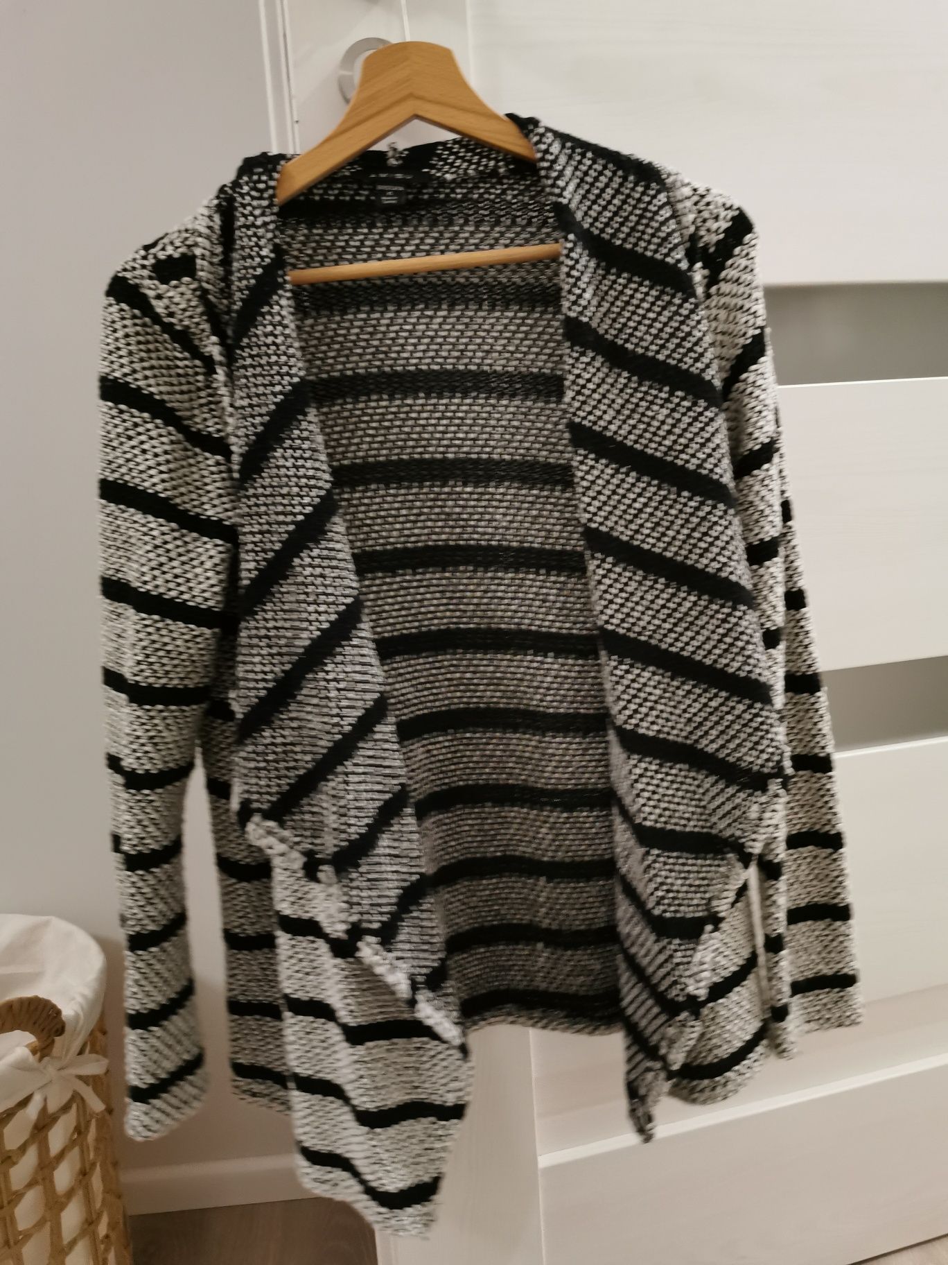 Sweter narzuta XS