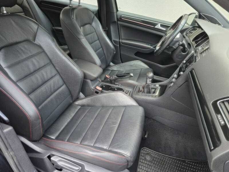 2015 Volkswagen Golf GTI Autobahn