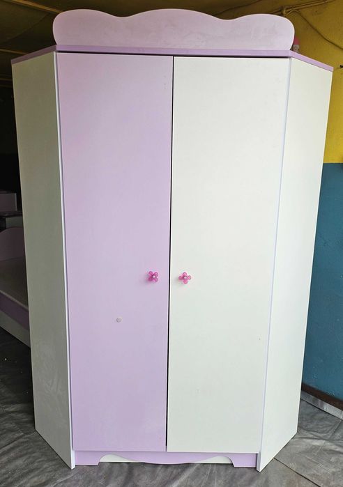 Sprzedam meble do pokoju dla dziewczynki