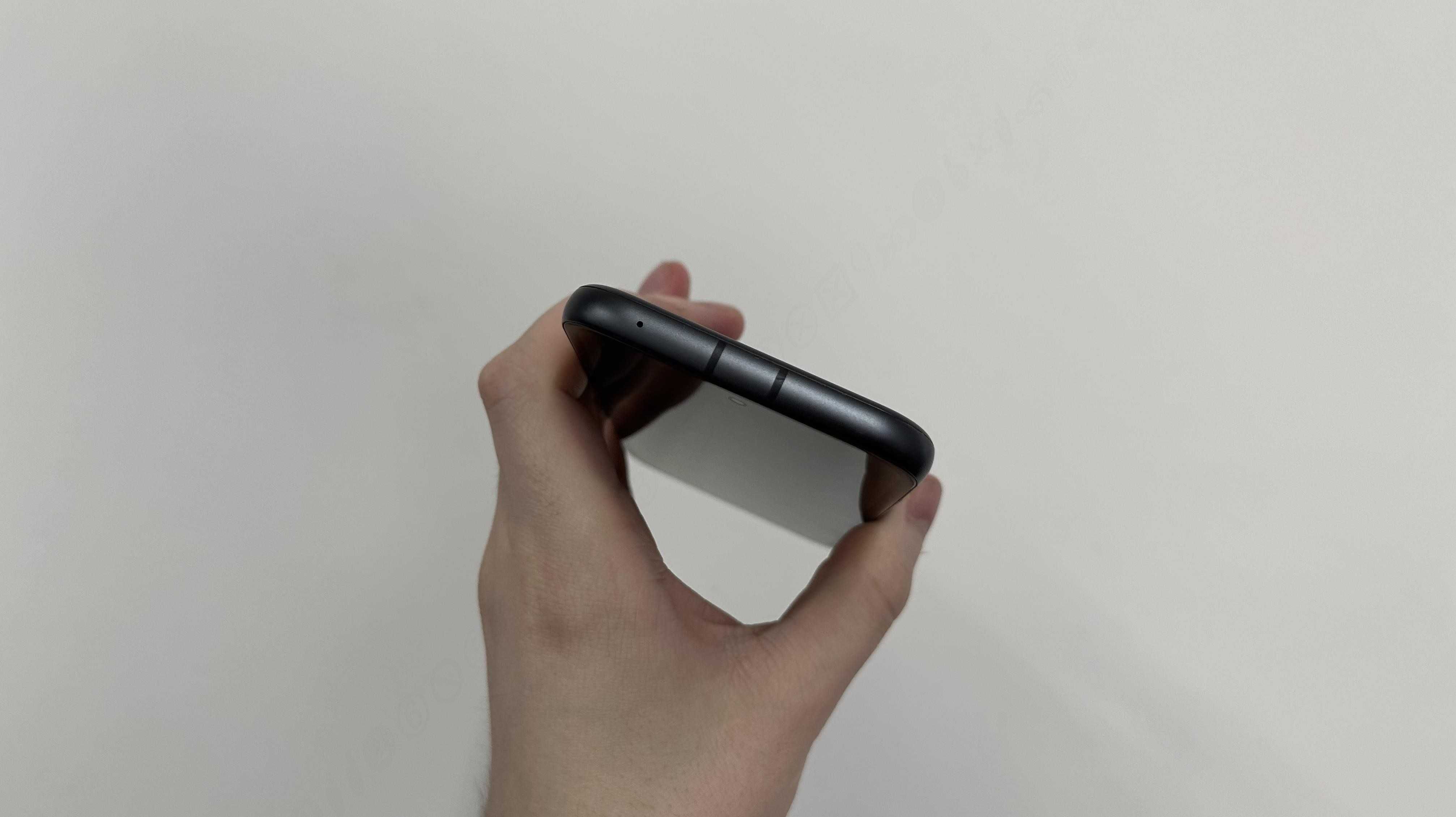 Магазин USED Google Pixel 8a 128GB Obsidian SOFT Оплата частинами 0%
