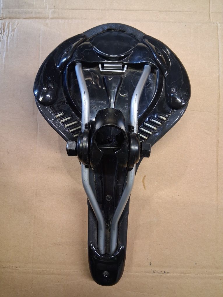 Siodełko siadło Fizik Wing Flex włoska ręczna robota handmade in Italy