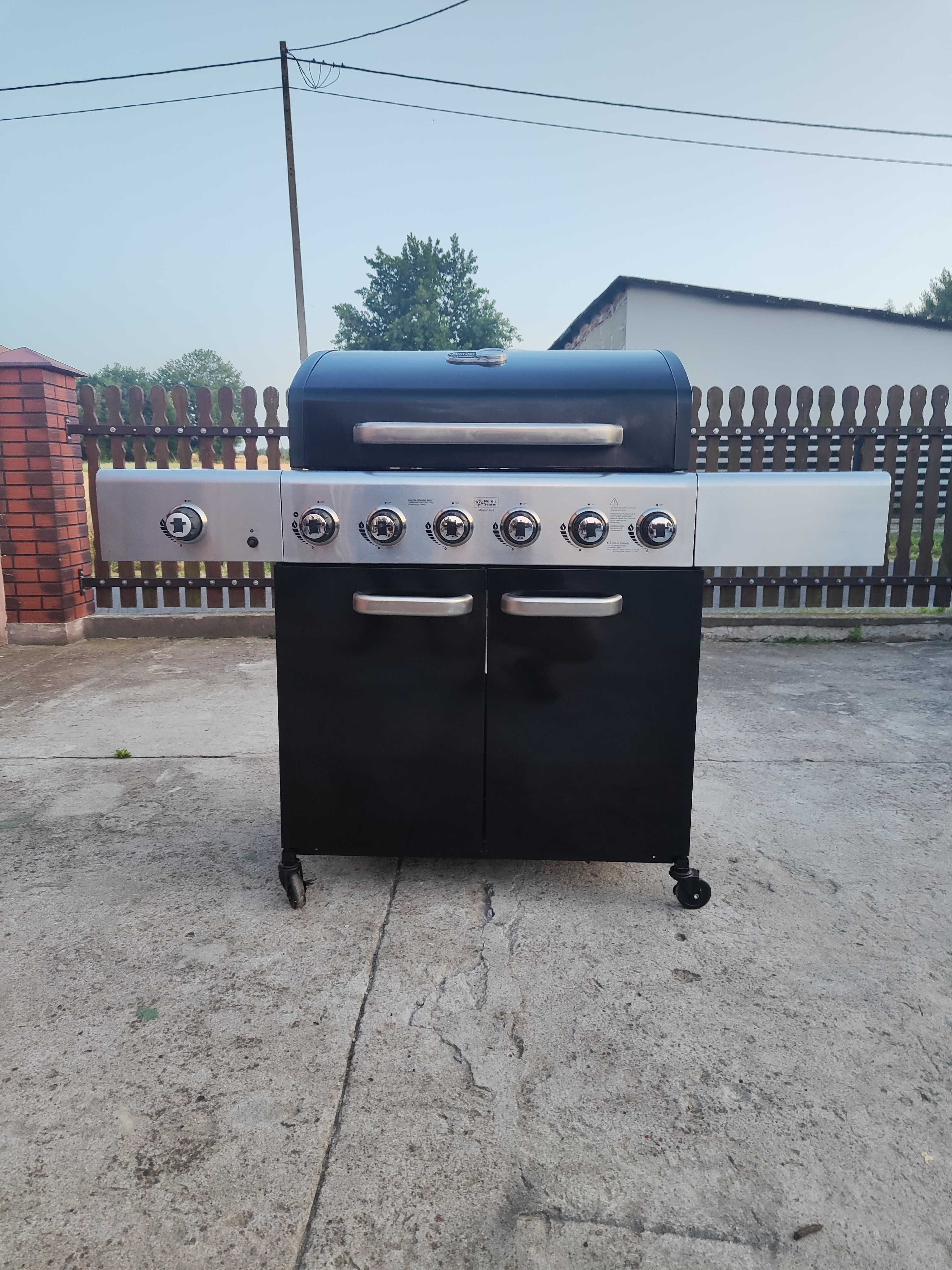 Grill gazowy jak nowy