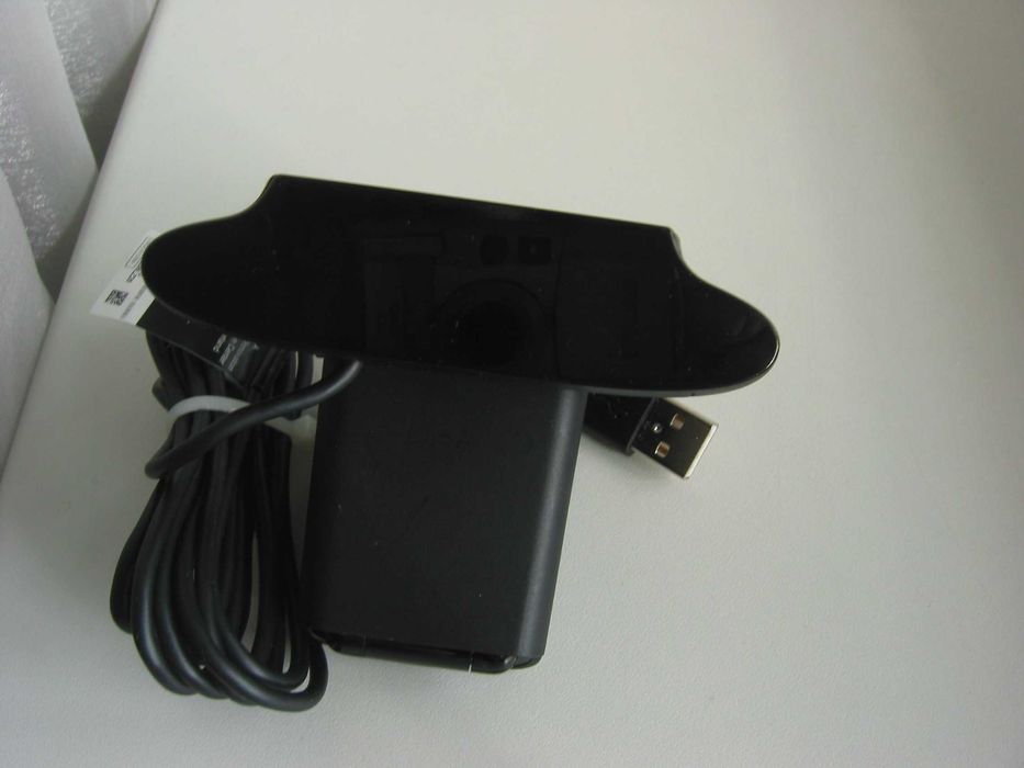 Logitech C930e объектив Carl Zeiss Tessar