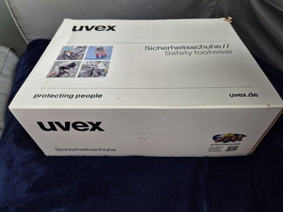 Buty robocze, Safety footwear