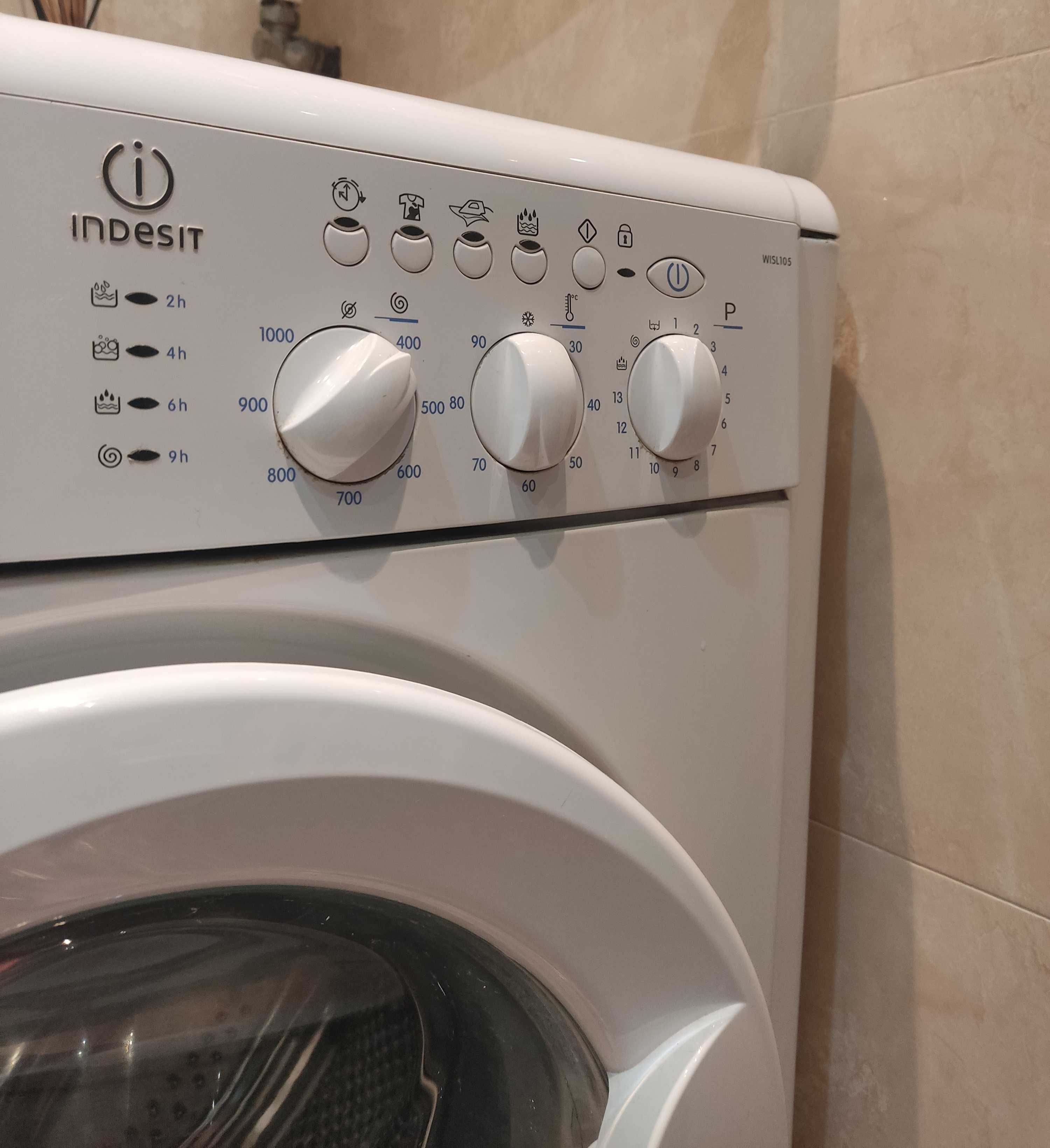 Pralka Indesit WISL105