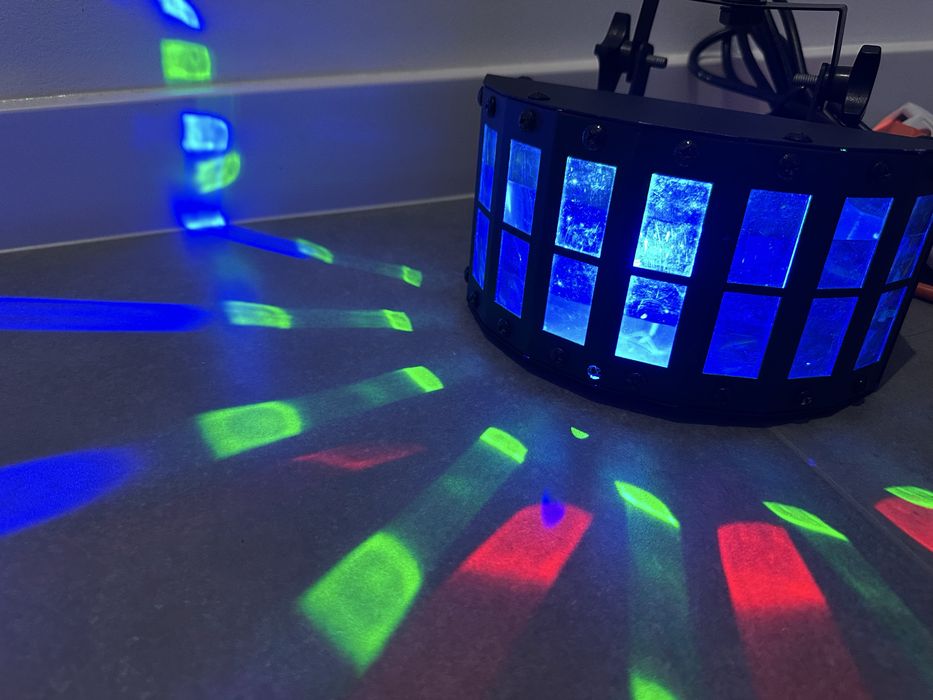 Efekt dyskotekowy LED RGB  typu Derby Showtec Bumper FX Series Waves