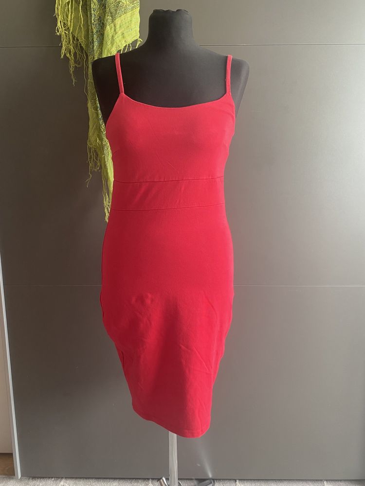 Śliczna, Czerwona, dopasowana sukienka, 10