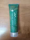 Avon Foot Works Regenerujący krem na popękane pięty