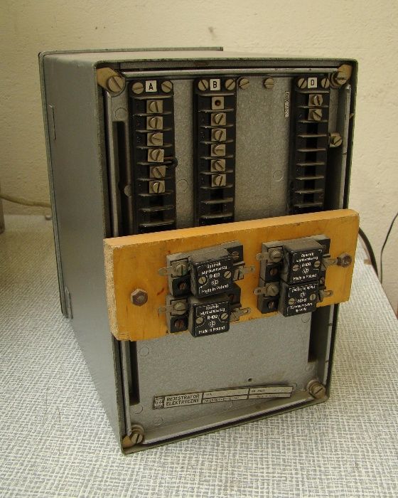 stary rejestrator temperatury prl