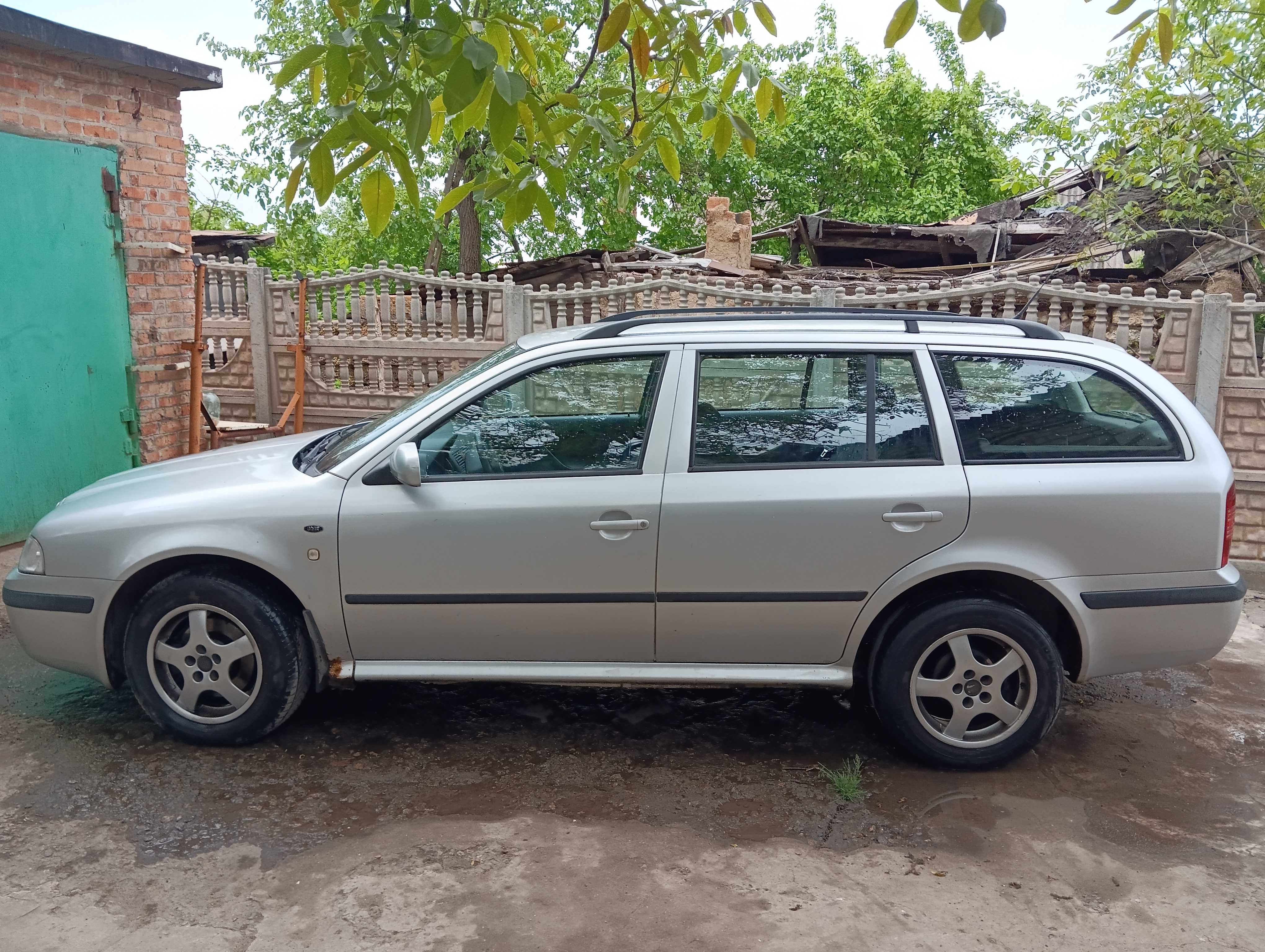 Продам автомобиль Skoda Octavia