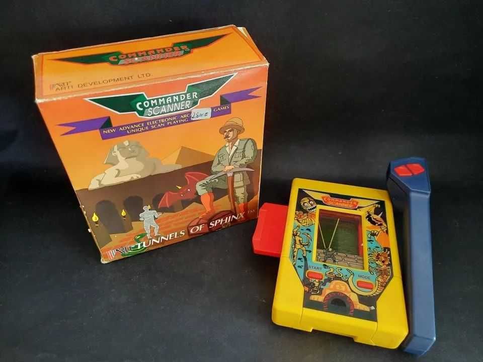 Jogo Portatil anos 80 na caixa