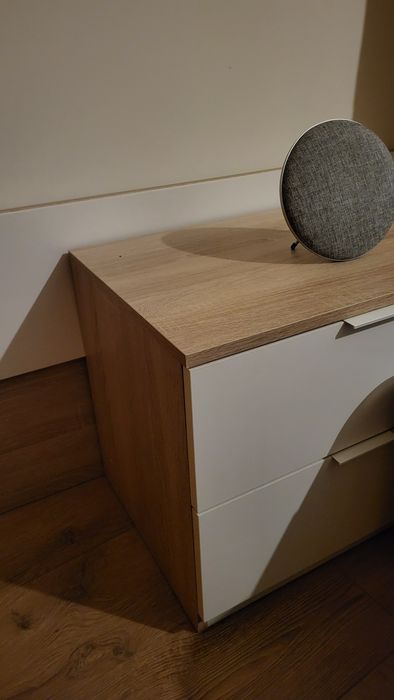 Cabeceira de cama e mesinhas