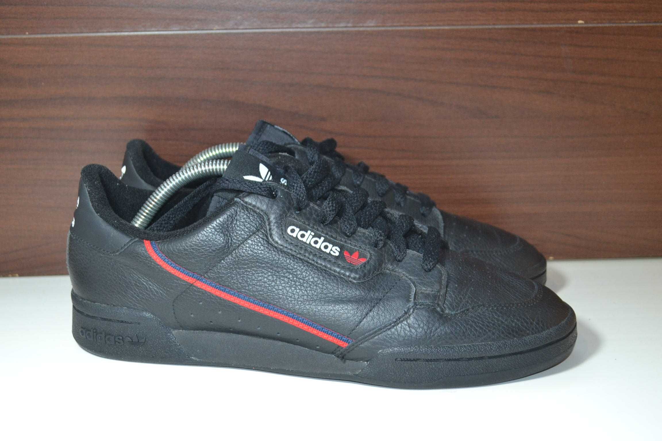 Adidas continental 44.5р кроссовки кожаные оригинал зимние