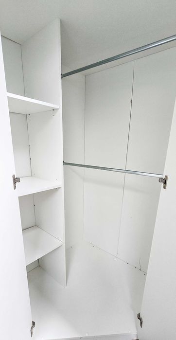 Szafa Narożna z drążkiem i półkami (BRW)