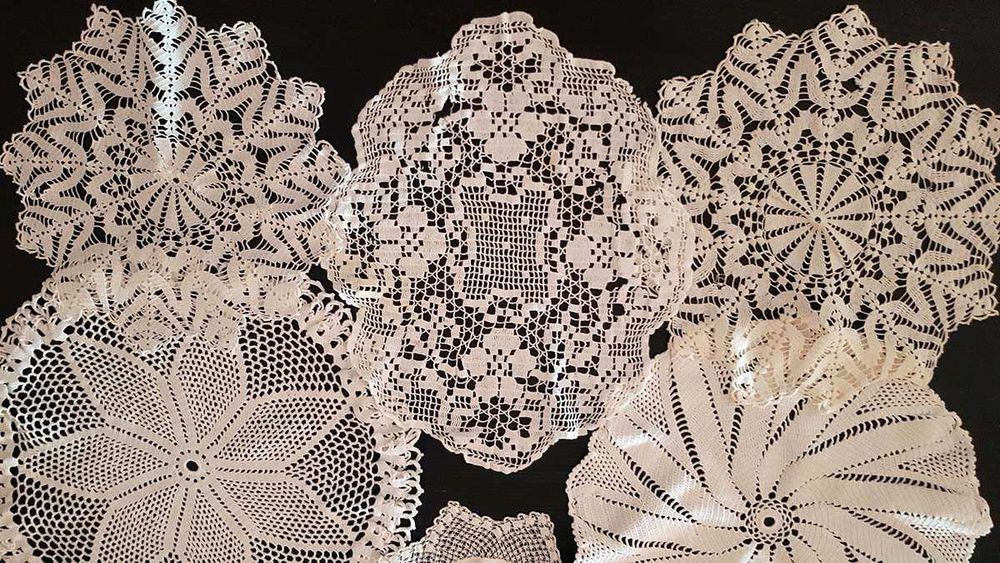 6 naperons tradicionais de renda branca Alentejo