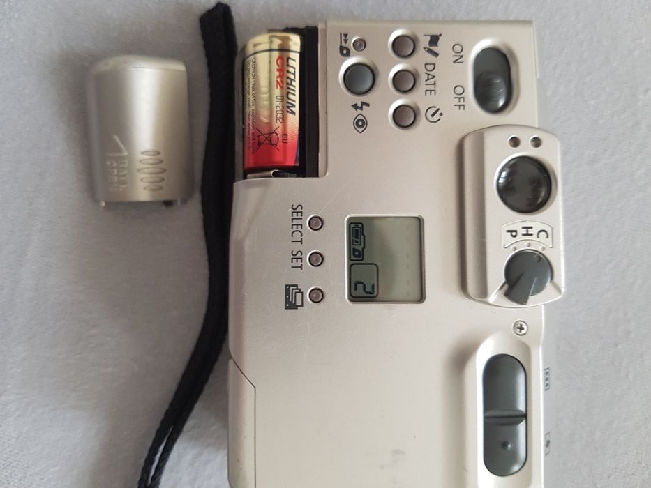 Máquina fotográfica de rolo CANON IXUS Z50