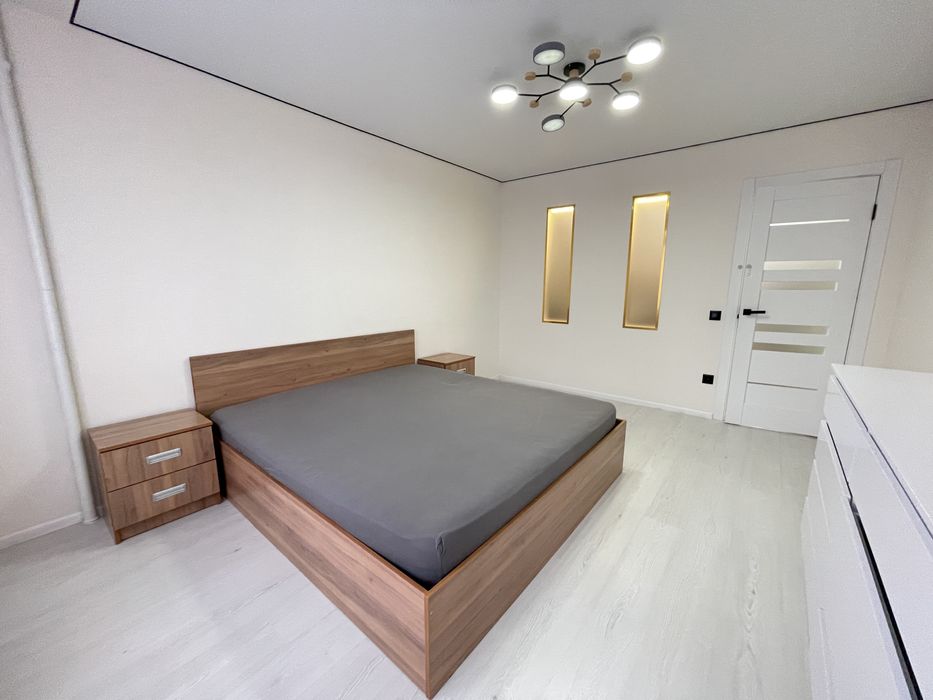 ОРЕНДА 2 кім з кухнею-студією вул. Сахарова