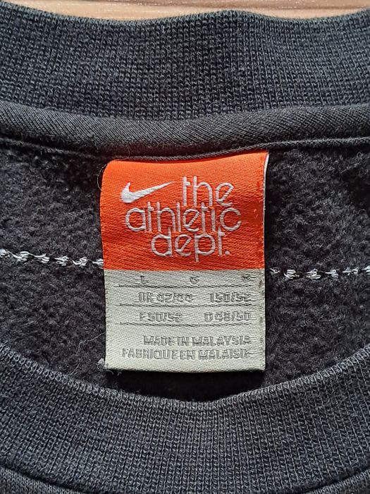 czarna prosta bluza z kolorowymi szyciami i logiem nike L vintage