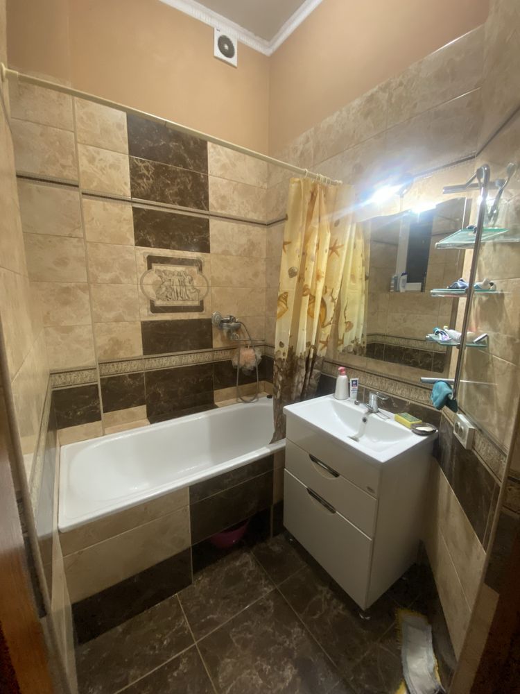 Продаж квартири класу люкс по вул.Коциловського 15