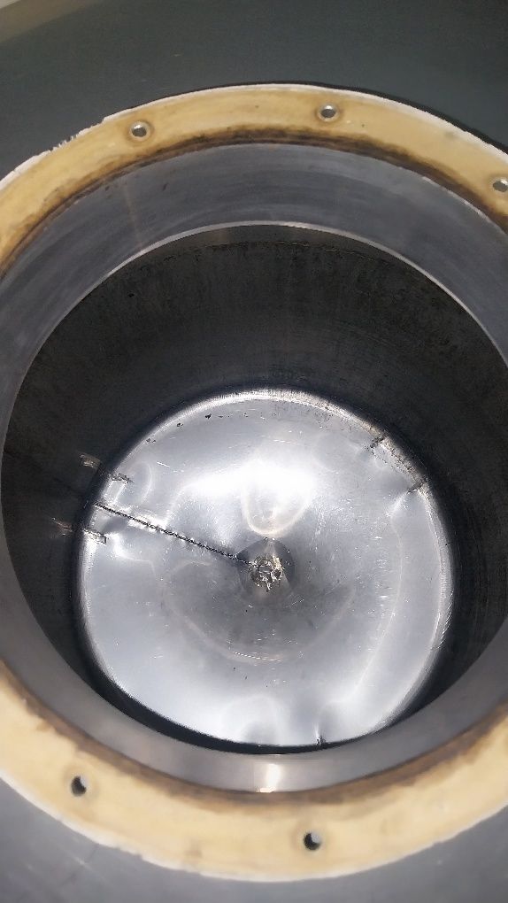 Cuba de 550L em Inox, c/ nova, Possib. de Entrega a Combinar
