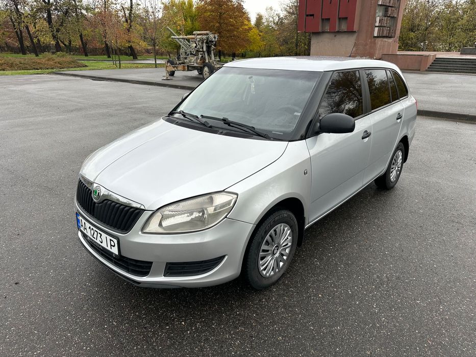 Продам Skoda Fabia 2014 1.4 gaz/benz