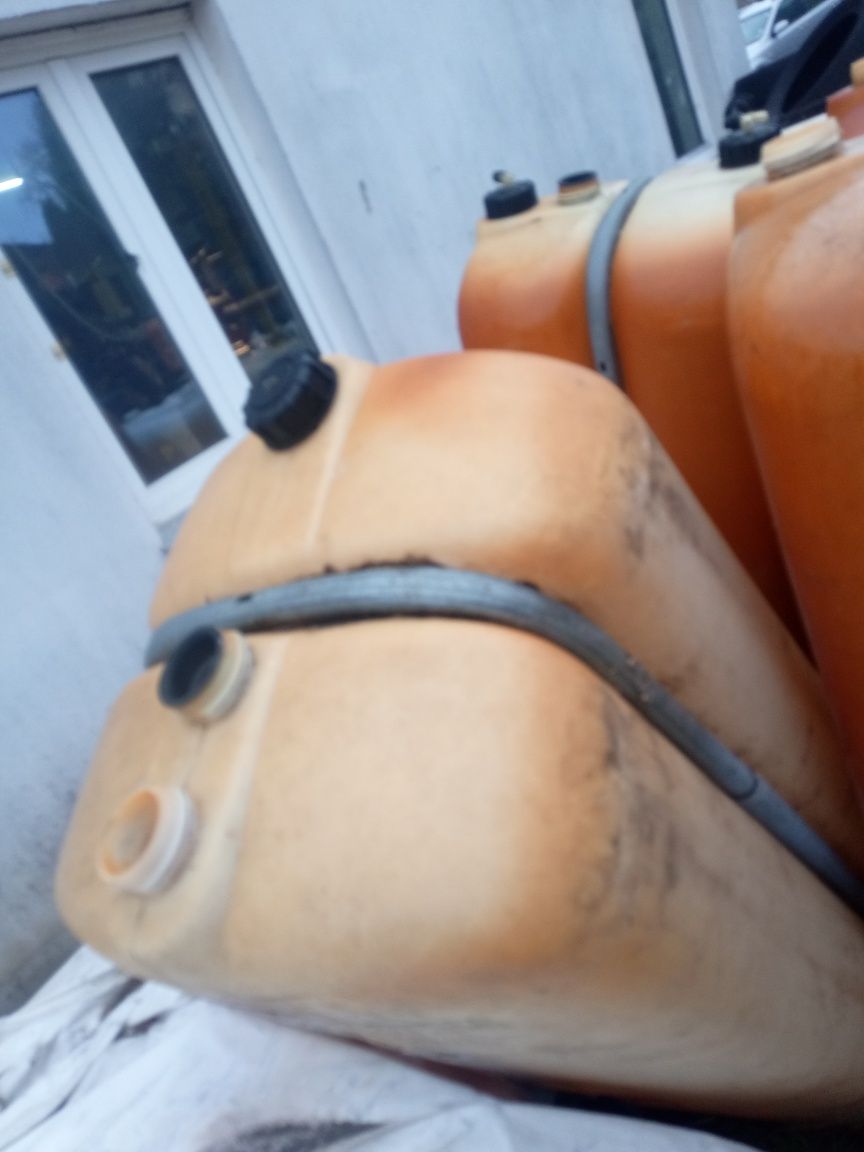 Zbiorniki na olej opałowy , diesel , szambo inne 700L i 1500L
