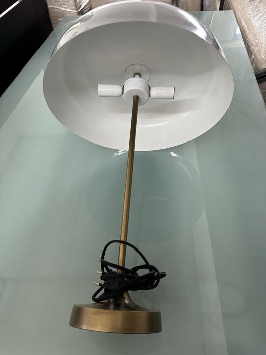 Candeeiro de mesa decorativo lindissimo!