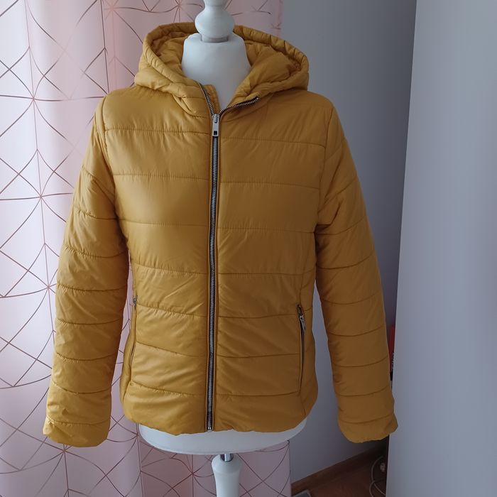 Kurtka przejściowa musztardowa Bershka r.M