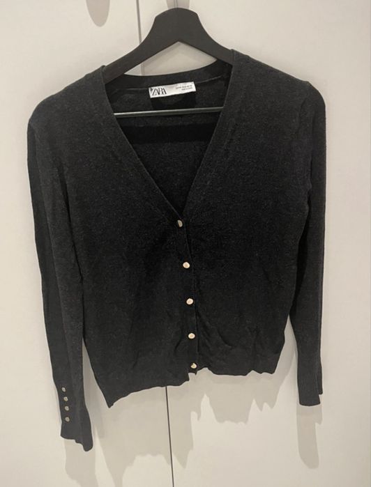 Kardigan z ozdobnymi guzikami Zara