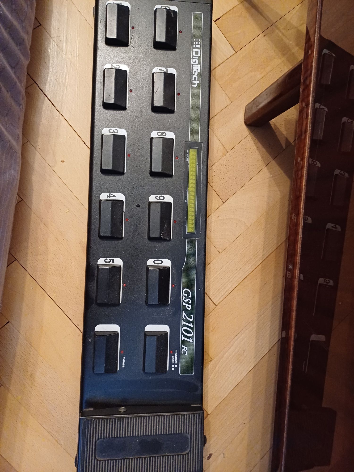 Multiefekt ,procesor Digitech gsp2101 Artist + footswitch
