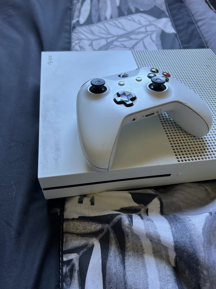 Xbox one S 512gb